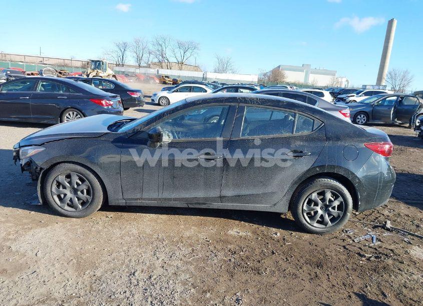 Photo 15 of 2016 Mazda Mazda3 I SPORT (VIN JM1BM1T78G1299933)