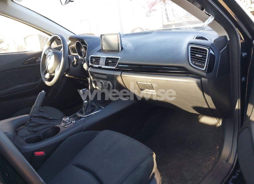 Photo 5 of 2016 Mazda Mazda3 I SPORT (VIN JM1BM1T78G1299933)