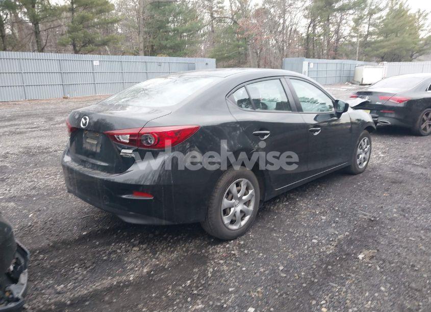 Photo 4 of 2016 Mazda Mazda3 I SPORT (VIN JM1BM1T78G1310395)