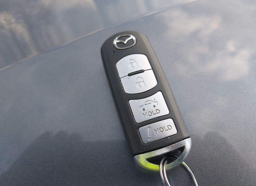 Photo 11 of 2016 Mazda Mazda3 I SPORT (VIN JM1BM1T78G1345437)