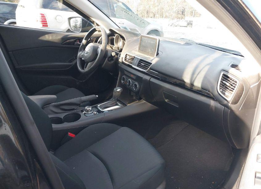 Photo 5 of 2016 Mazda Mazda3 I SPORT (VIN JM1BM1T78G1345437)