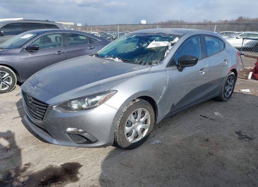 Photo 2 of 2015 Mazda Mazda3 I SV (VIN JM1BM1T79F1227248)