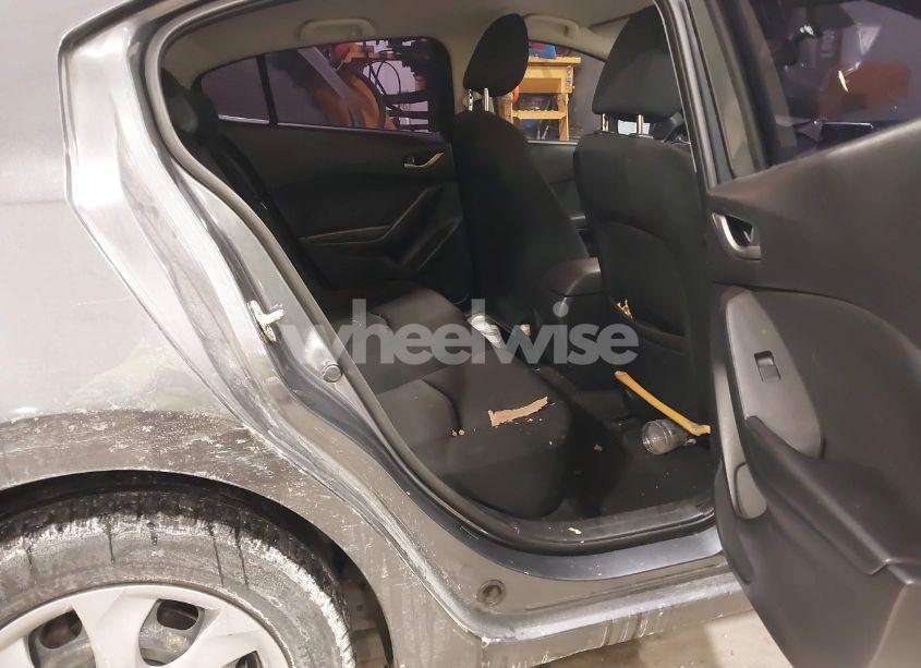 Photo 8 of 2016 Mazda Mazda3 (VIN JM1BM1T79G1310065)