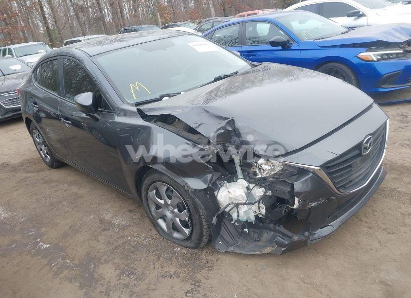 2016 Mazda Mazda3 I SPORT (VIN JM1BM1T79G1315296) main photo