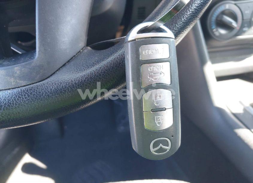 Photo 11 of 2014 Mazda Mazda3 I SPORT (VIN JM1BM1U70E1108632)