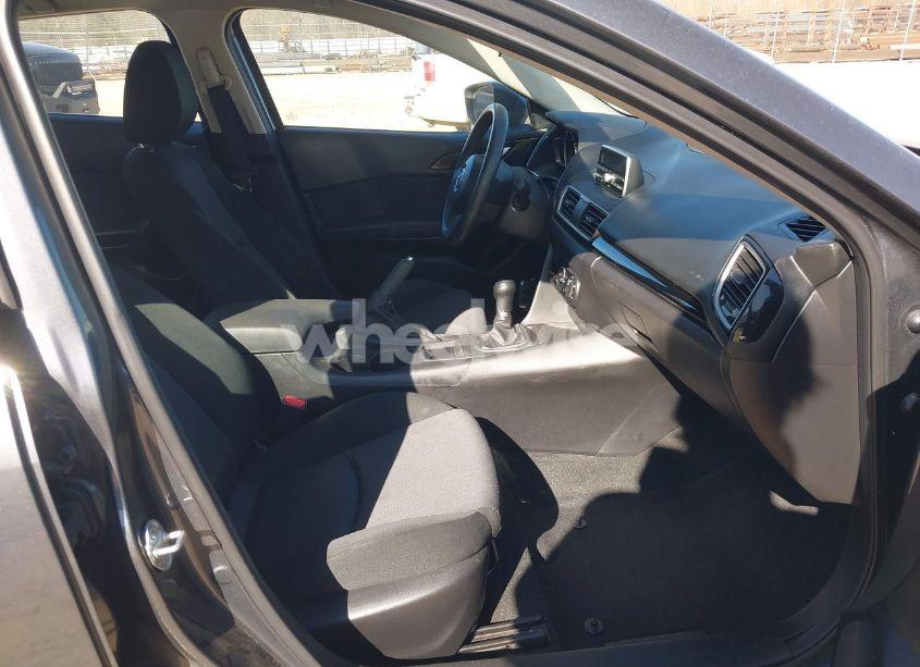 Photo 5 of 2014 Mazda Mazda3 I SPORT (VIN JM1BM1U70E1108632)