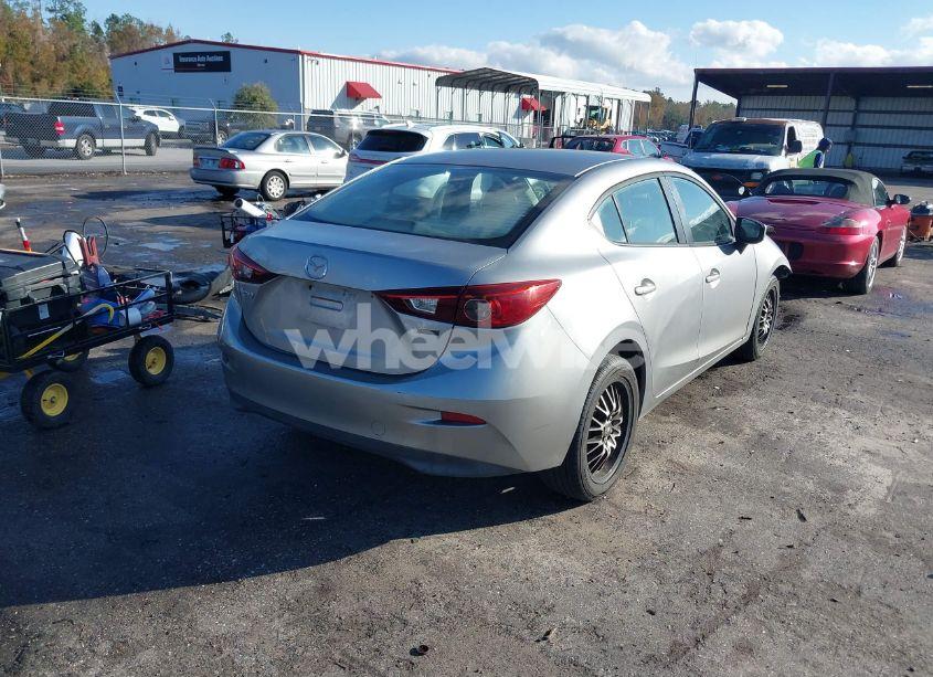 Photo 4 of 2014 Mazda Mazda3 I SPORT (VIN JM1BM1U70E1121798)
