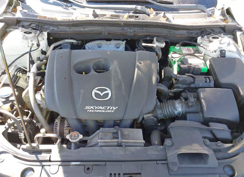 Photo 10 of 2014 Mazda Mazda3 I SPORT (VIN JM1BM1U70E1136222)