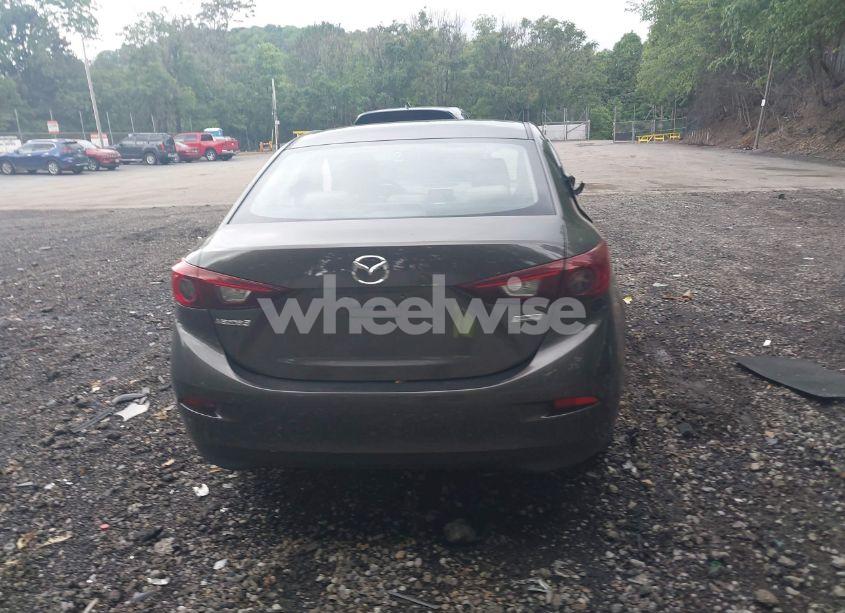 Photo 16 of 2014 Mazda Mazda3 I SPORT (VIN JM1BM1U70E1171827)