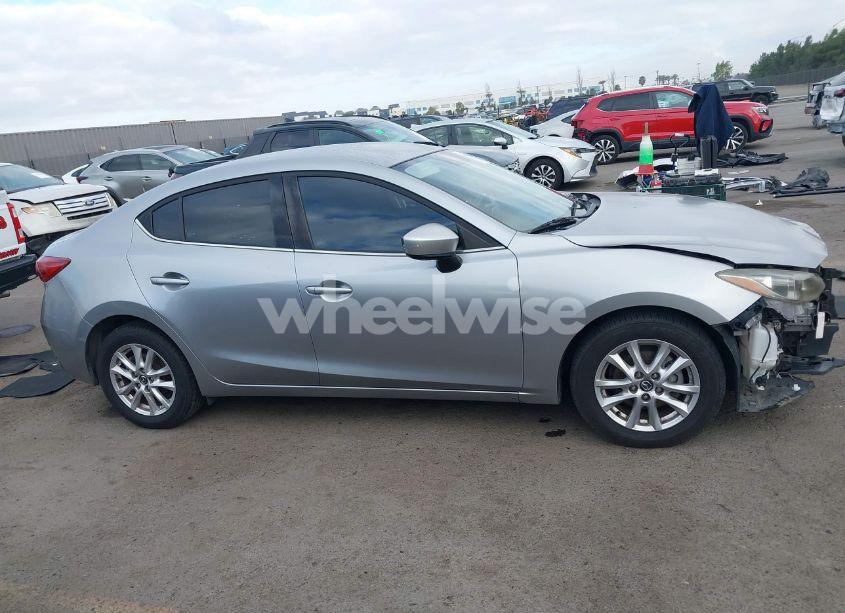 Photo 14 of 2016 Mazda Mazda3 I SPORT (VIN JM1BM1U70G1308638)