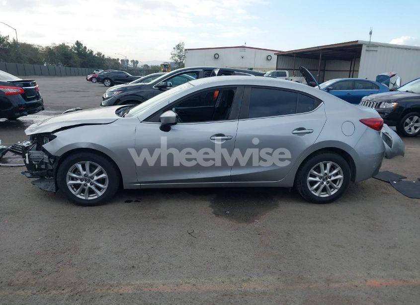 Photo 15 of 2016 Mazda Mazda3 I SPORT (VIN JM1BM1U70G1308638)