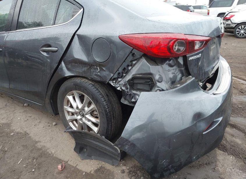 Photo 18 of 2016 Mazda Mazda3 I SPORT (VIN JM1BM1U70G1312415)
