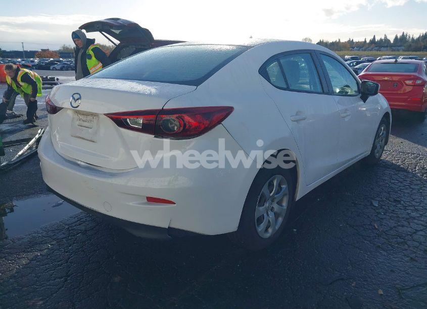 Photo 4 of 2014 Mazda Mazda3 (VIN JM1BM1U71E1119851)
