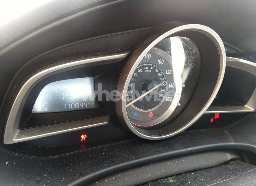 Photo 7 of 2014 Mazda Mazda3 I SPORT (VIN JM1BM1U71E1145446)