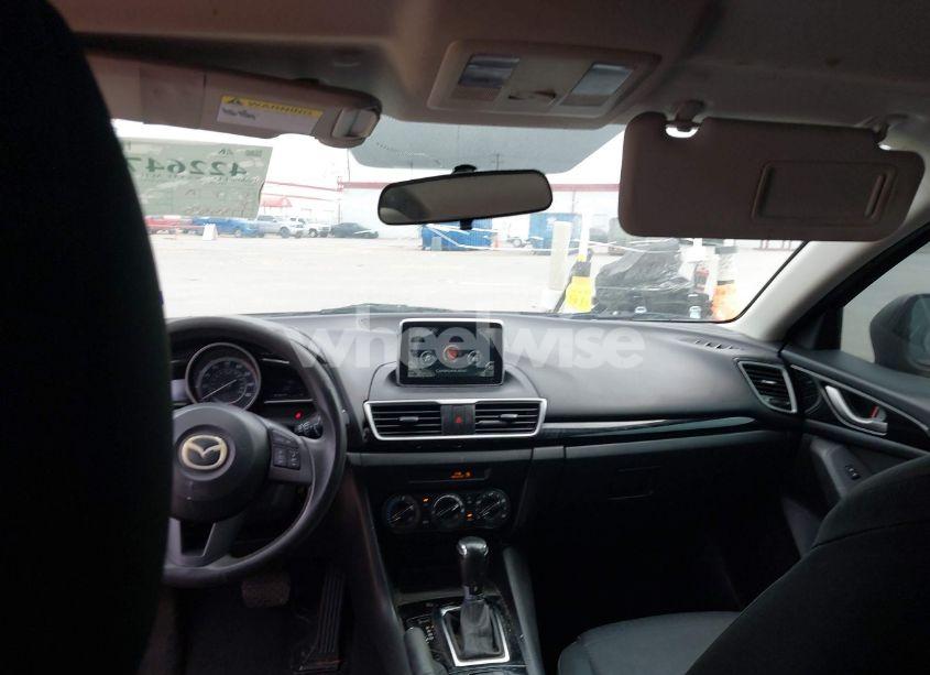 Photo 20 of 2015 Mazda Mazda3 I SPORT (VIN JM1BM1U71F1225833)