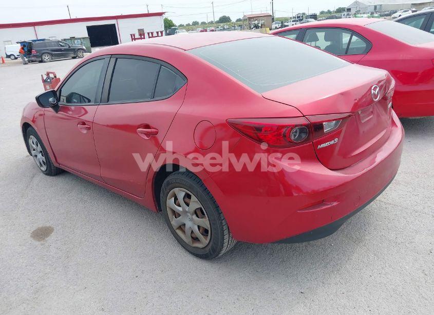 Photo 3 of 2015 Mazda Mazda3 I SPORT (VIN JM1BM1U71F1225833)