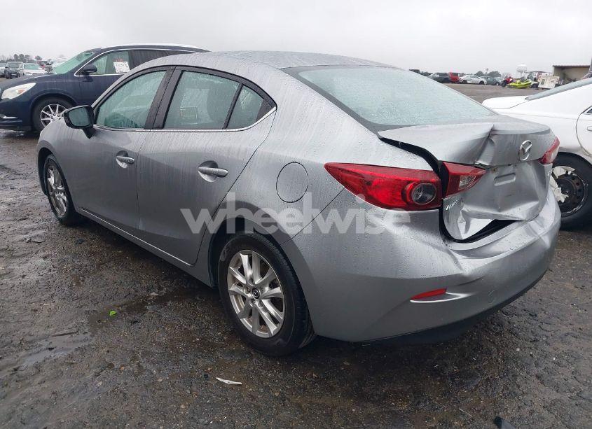 Photo 3 of 2016 Mazda Mazda3 (VIN JM1BM1U71G1301889)