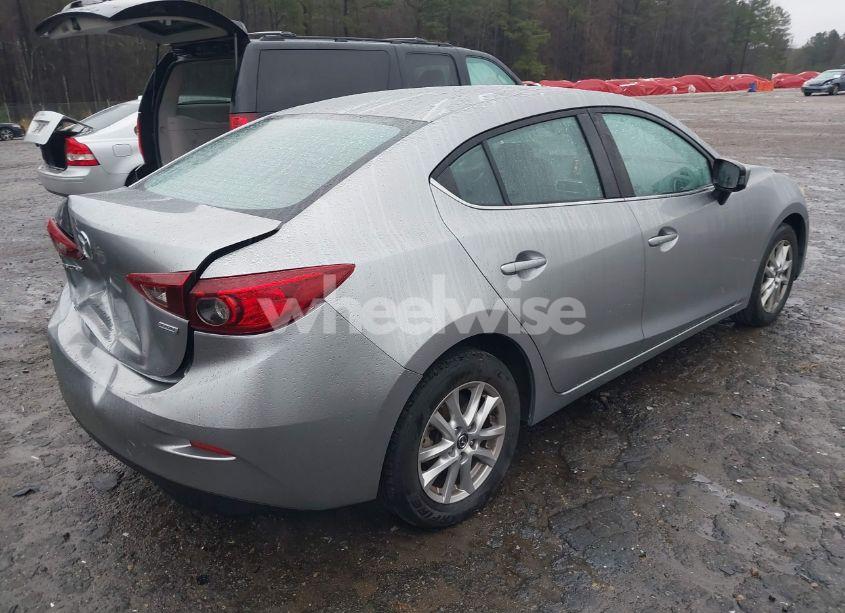 Photo 4 of 2016 Mazda Mazda3 (VIN JM1BM1U71G1301889)