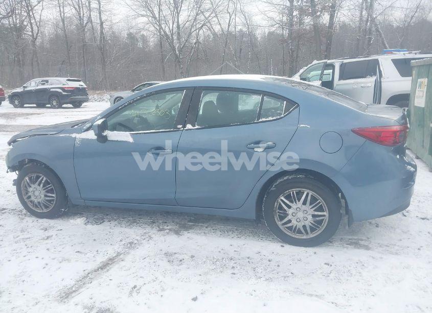Photo 15 of 2014 Mazda Mazda3 I SPORT (VIN JM1BM1U72E1141907)
