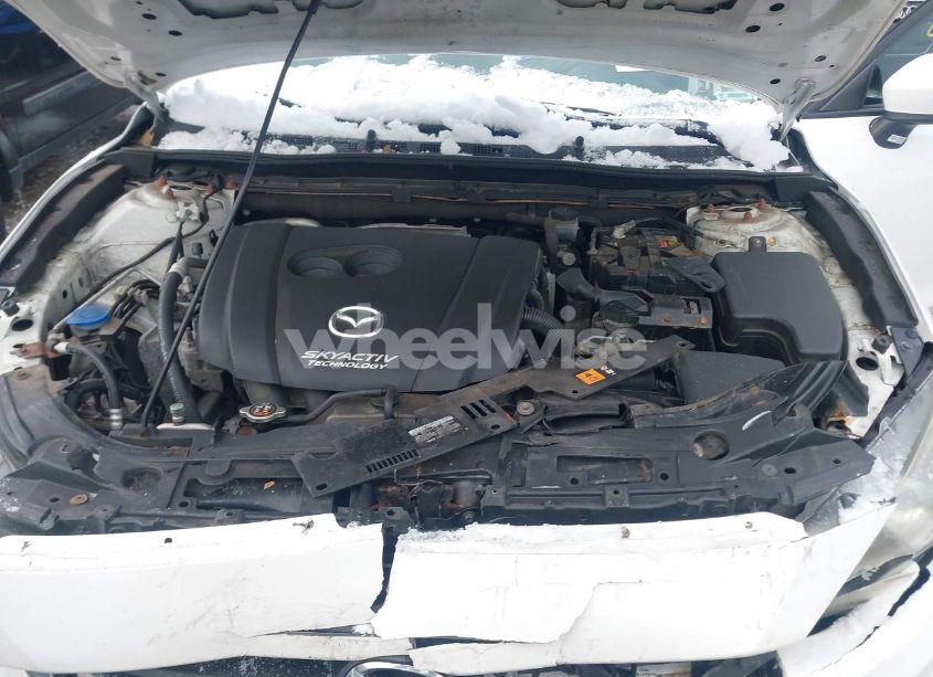 Photo 10 of 2014 Mazda Mazda3 I SPORT (VIN JM1BM1U73E1176911)