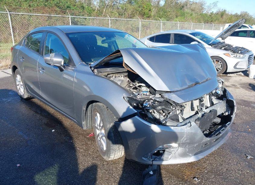 2016 Mazda Mazda3 I SPORT (VIN JM1BM1U73G1324980) main photo