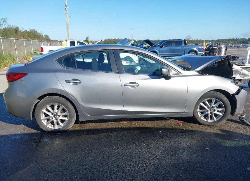 Photo 13 of 2016 Mazda Mazda3 I SPORT (VIN JM1BM1U73G1324980)