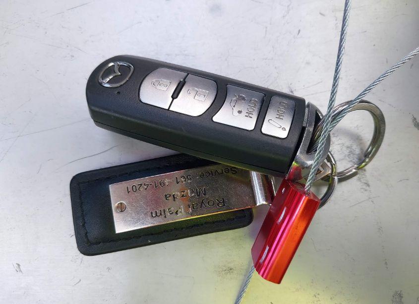 Photo 11 of 2016 Mazda Mazda3 I SPORT (VIN JM1BM1U73G1341150)