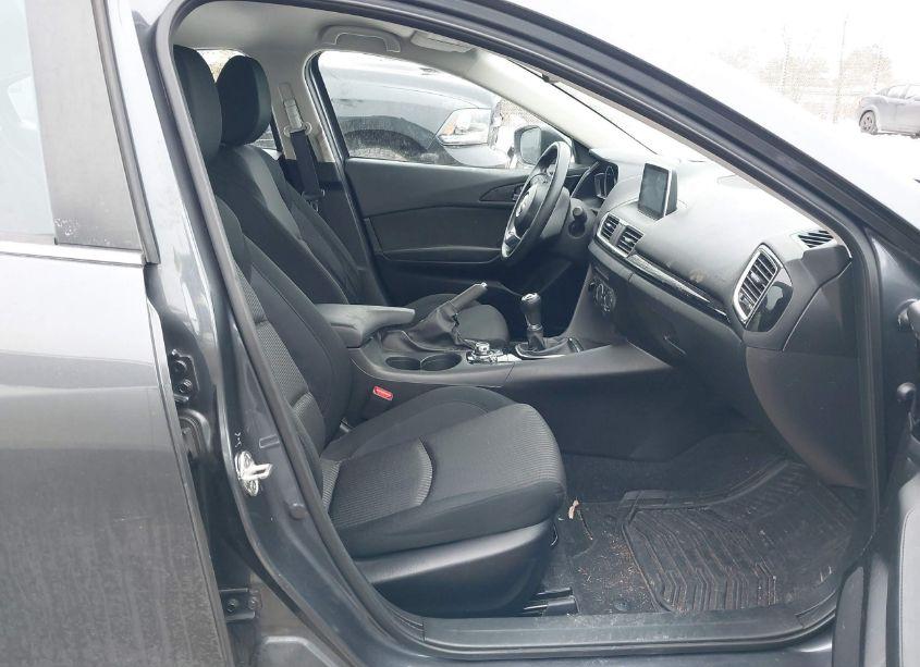 Photo 5 of 2016 Mazda Mazda3 I SPORT (VIN JM1BM1U73G1343660)