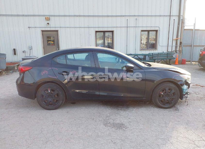 Photo 14 of 2014 Mazda Mazda3 I SPORT (VIN JM1BM1U74E1121142)