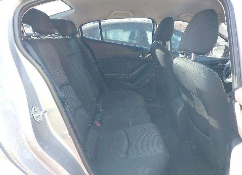 Photo 8 of 2016 Mazda Mazda3 I SPORT (VIN JM1BM1U74G1305404)