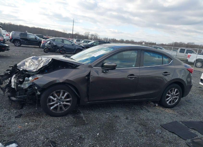 Photo 14 of 2016 Mazda Mazda3 I SPORT (VIN JM1BM1U75G1294610)