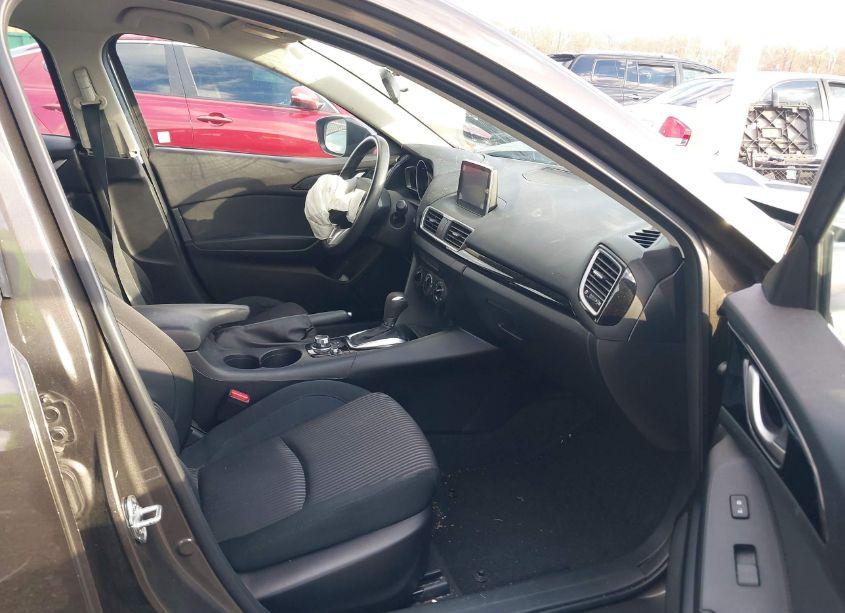 Photo 5 of 2016 Mazda Mazda3 I SPORT (VIN JM1BM1U75G1294610)