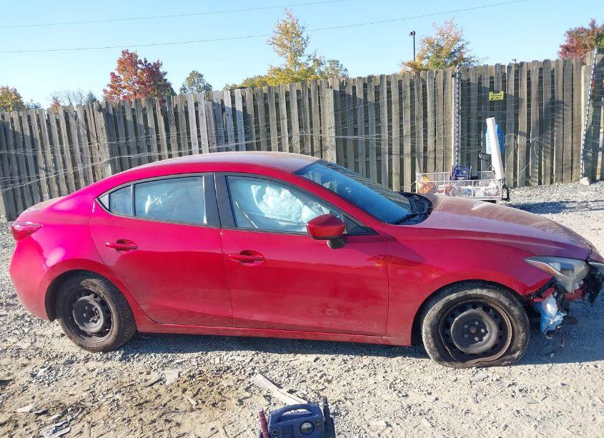 Photo 13 of 2015 Mazda Mazda3 I SPORT (VIN JM1BM1U76F1224466)