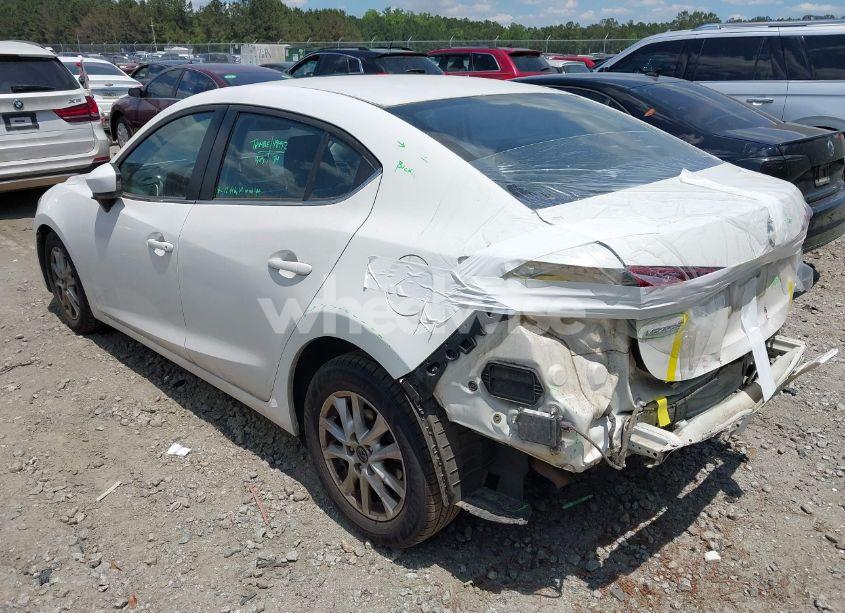 Photo 3 of 2016 Mazda Mazda3 I SPORT (VIN JM1BM1U76G1324584)