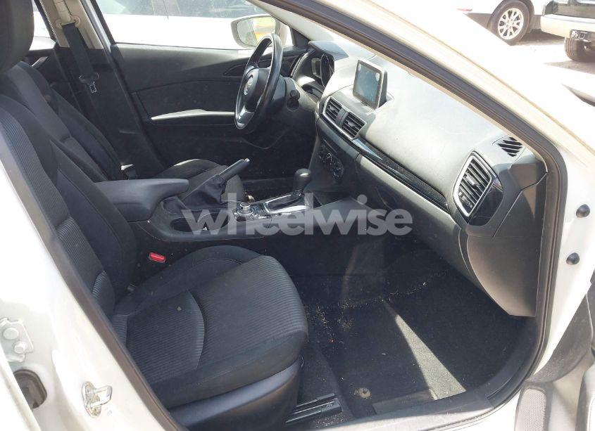 Photo 5 of 2016 Mazda Mazda3 I SPORT (VIN JM1BM1U76G1324584)