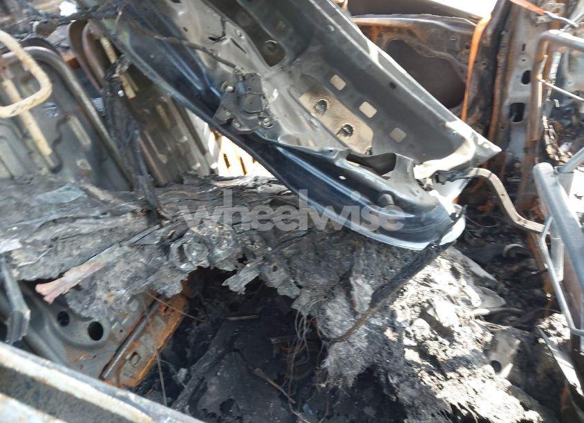 Photo 8 of 2014 Mazda Mazda3 (VIN JM1BM1U77E1129154)