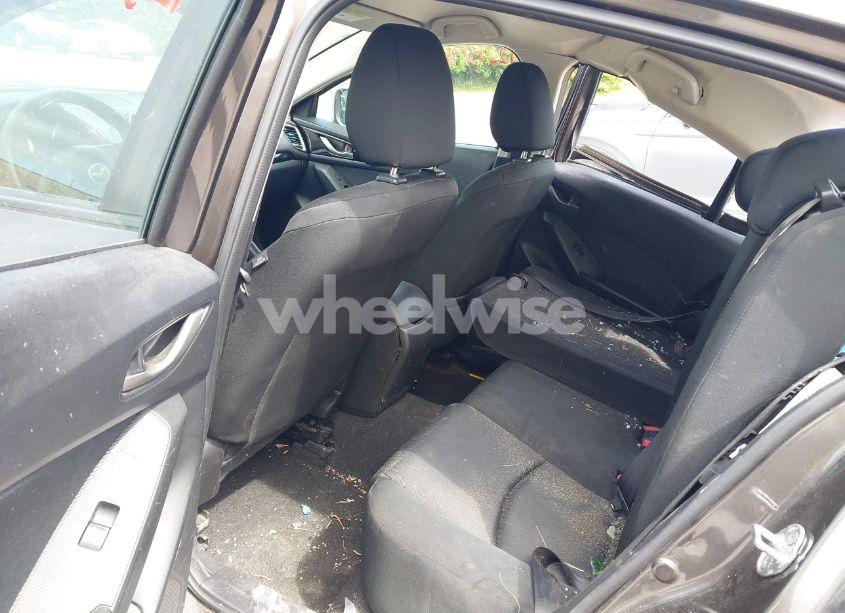 Photo 8 of 2014 Mazda Mazda3 I SPORT (VIN JM1BM1U77E1146794)