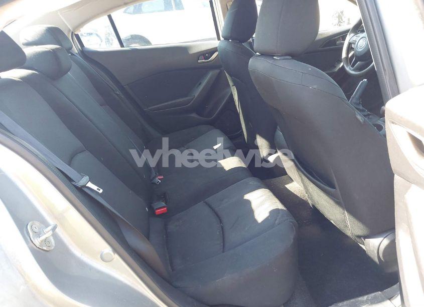 Photo 8 of 2014 Mazda Mazda3 I SPORT (VIN JM1BM1U77E1166558)