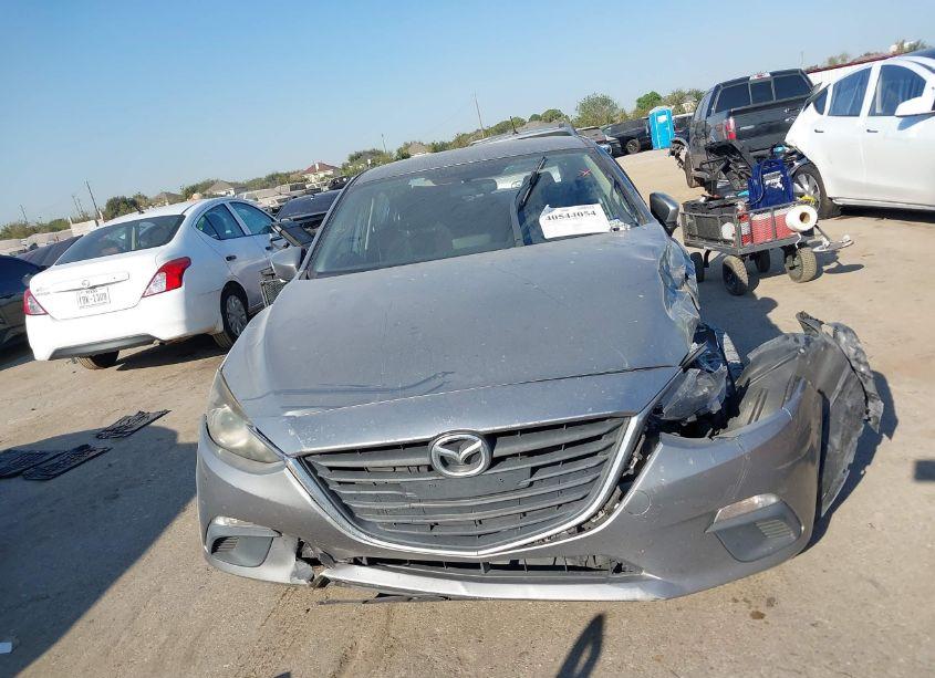 Photo 12 of 2015 Mazda Mazda3 I SPORT (VIN JM1BM1U77F1247495)