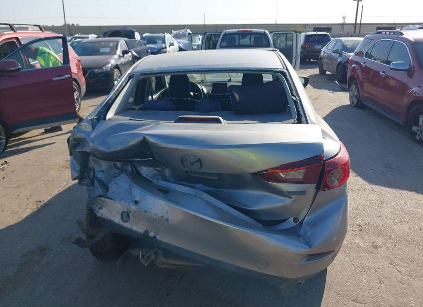 Photo 16 of 2015 Mazda Mazda3 I SPORT (VIN JM1BM1U77F1247495)