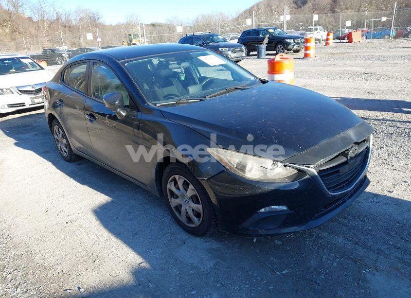 2015 Mazda Mazda3 I SPORT (VIN JM1BM1U77F1249487) main photo