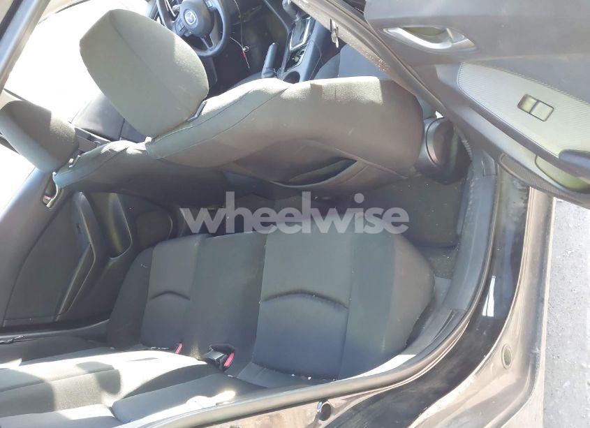Photo 8 of 2015 Mazda Mazda3 I SPORT (VIN JM1BM1U77F1249487)