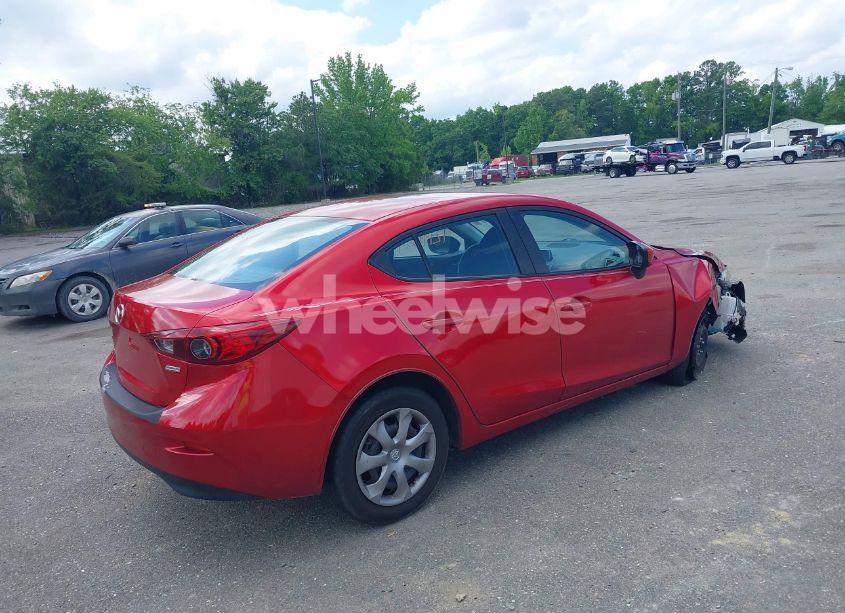 Photo 4 of 2014 Mazda Mazda3 I SPORT (VIN JM1BM1U78E1158596)