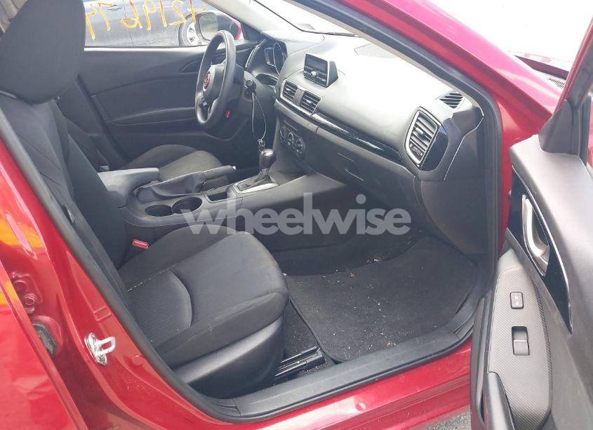 Photo 5 of 2014 Mazda Mazda3 I SPORT (VIN JM1BM1U78E1158596)