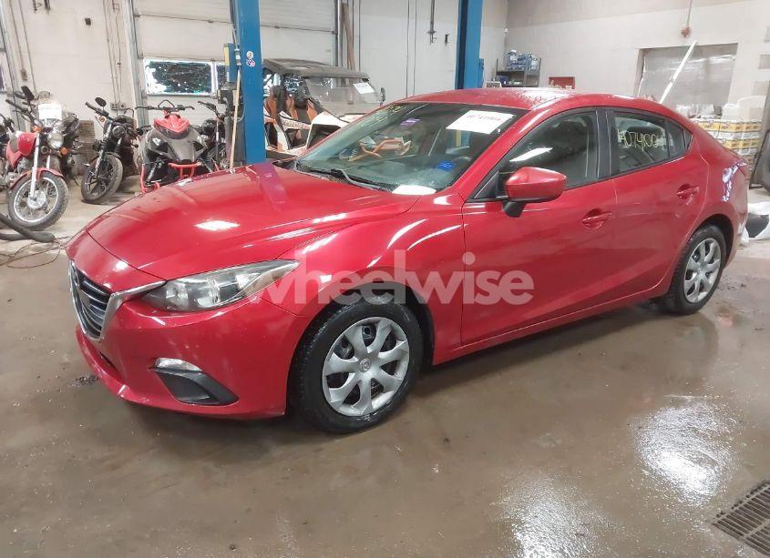 Photo 2 of 2015 Mazda Mazda3 I SPORT (VIN JM1BM1U78F1224128)