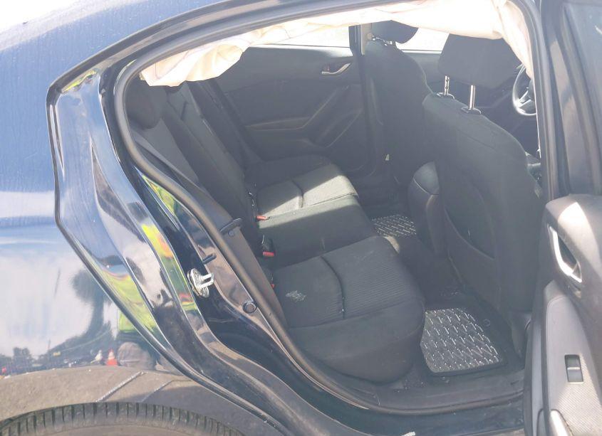 Photo 8 of 2016 Mazda Mazda3 I SPORT (VIN JM1BM1U78G1293564)