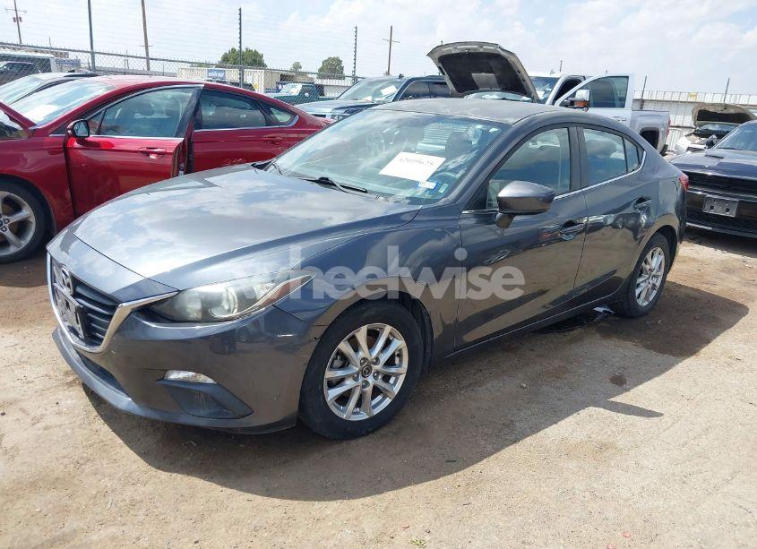 Photo 2 of 2016 Mazda Mazda3 I SPORT (VIN JM1BM1U78G1302747)