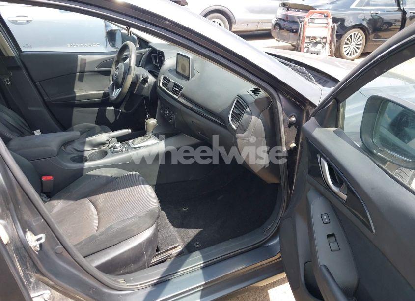 Photo 5 of 2016 Mazda Mazda3 I SPORT (VIN JM1BM1U78G1302747)