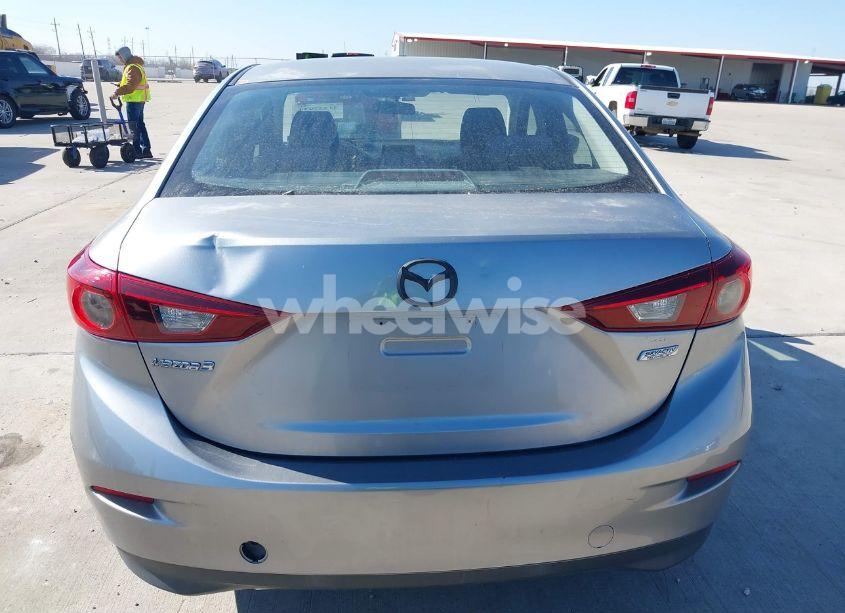 Photo 16 of 2014 Mazda Mazda3 I SPORT (VIN JM1BM1U79E1141385)