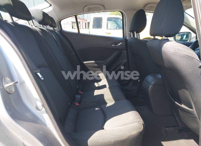 Photo 8 of 2014 Mazda Mazda3 I SPORT (VIN JM1BM1U79E1176265)